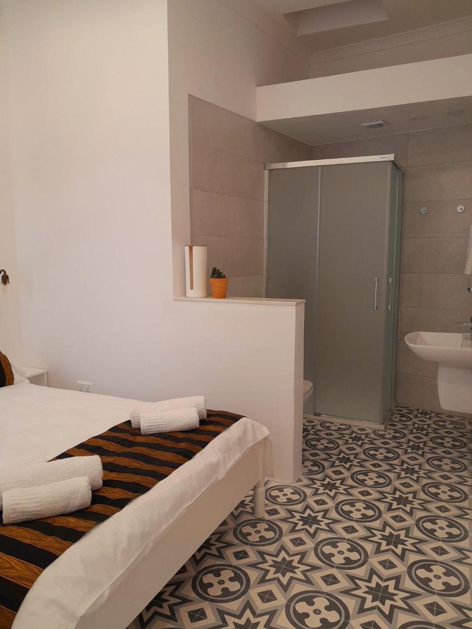 Charming Town House In Cospicua, Valperga Rooms Exterior foto